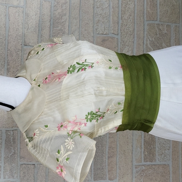 VINTAGE HANDMADE EMBROIDERED DRESS Tulle - Picture 3 of 16